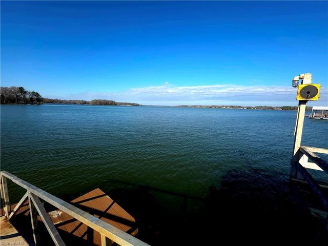 220 Yachtsman Drive, Salisbury, NC 28146