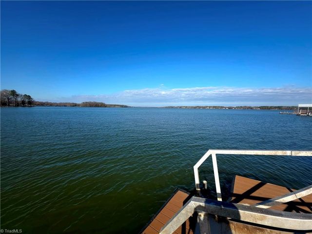 220 Yachtsman Drive, Salisbury, NC 28146