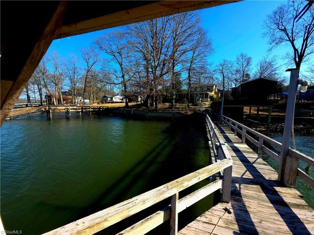 220 Yachtsman Drive, Salisbury, NC 28146