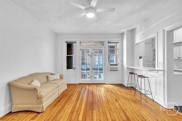 24 E Liberty Street 42, Savannah, GA 31401