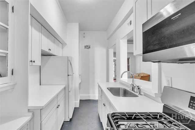 24 E Liberty Street 42, Savannah, GA 31401