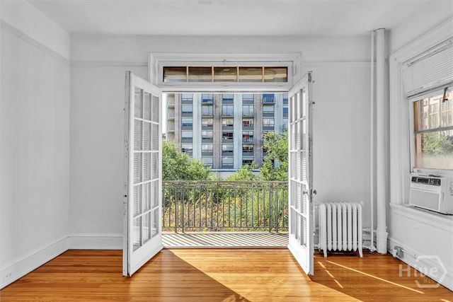 24 E Liberty Street 42, Savannah, GA 31401