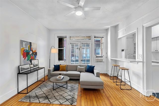 24 E Liberty Street 42, Savannah, GA 31401