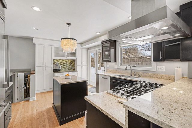 2134 Ascot Road, Ann Arbor, MI 48103