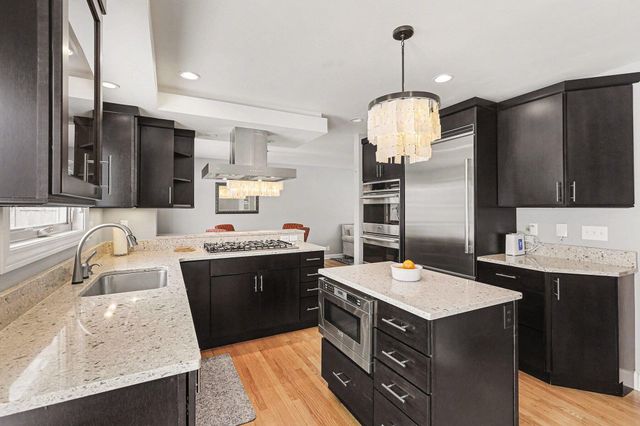 2134 Ascot Road, Ann Arbor, MI 48103