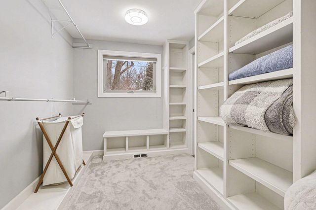 2134 Ascot Road, Ann Arbor, MI 48103