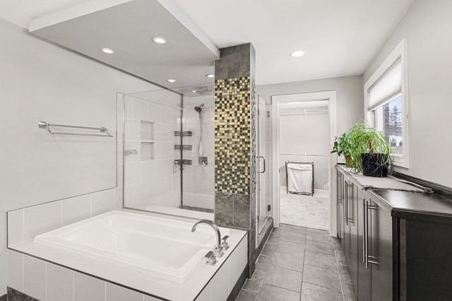 2134 Ascot Road, Ann Arbor, MI 48103