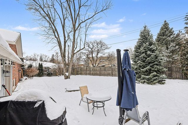 2134 Ascot Road, Ann Arbor, MI 48103