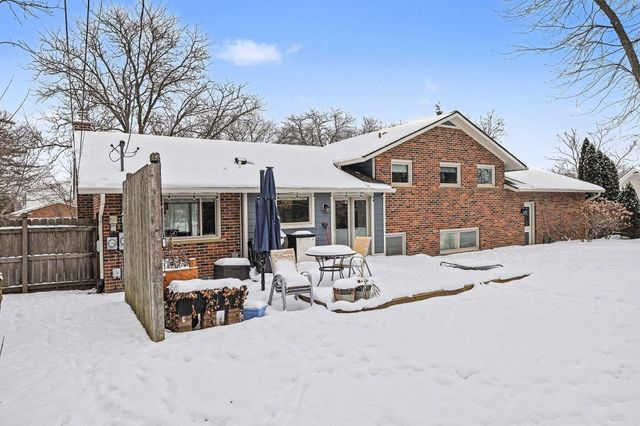 2134 Ascot Road, Ann Arbor, MI 48103