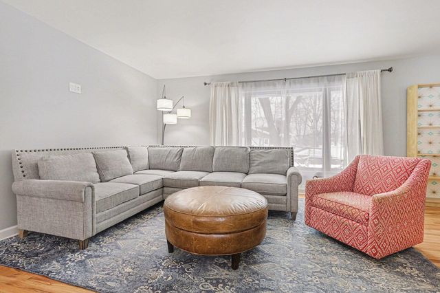 2134 Ascot Road, Ann Arbor, MI 48103