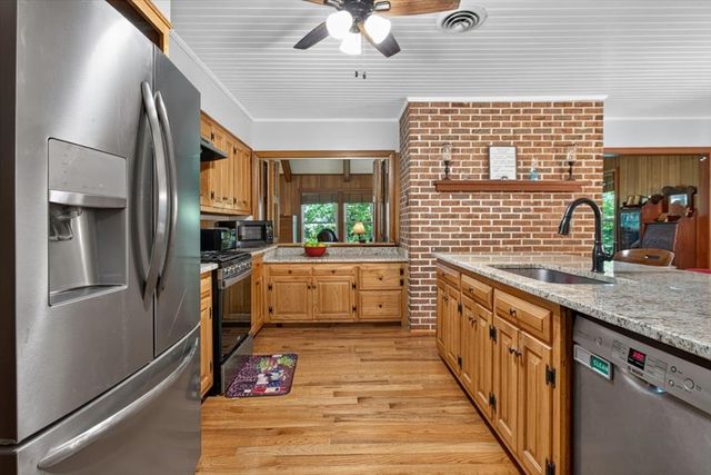 1965 E Highway 52, Ellijay, GA 30536