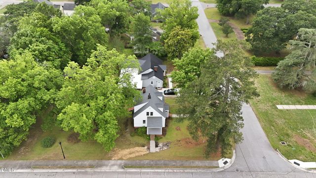 1001 S 9th Street, Lillington, NC 27546