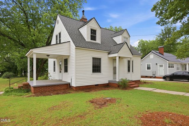 1001 S 9th Street, Lillington, NC 27546