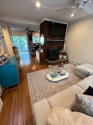 429 East Sixth Street 1, Boston, MA 02127