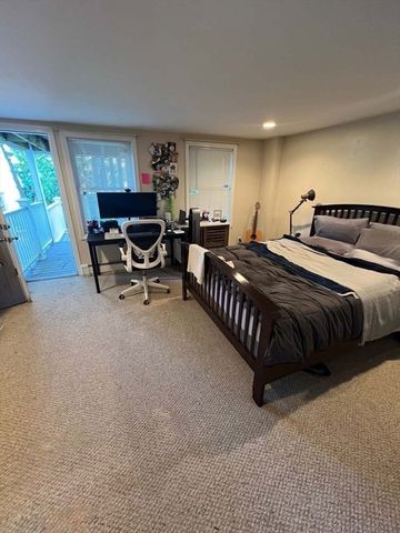 429 East Sixth Street 1, Boston, MA 02127