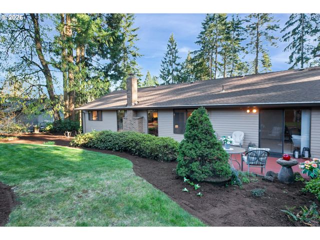 19955 Nw NESTUCCA Dr, Portland, OR 97229