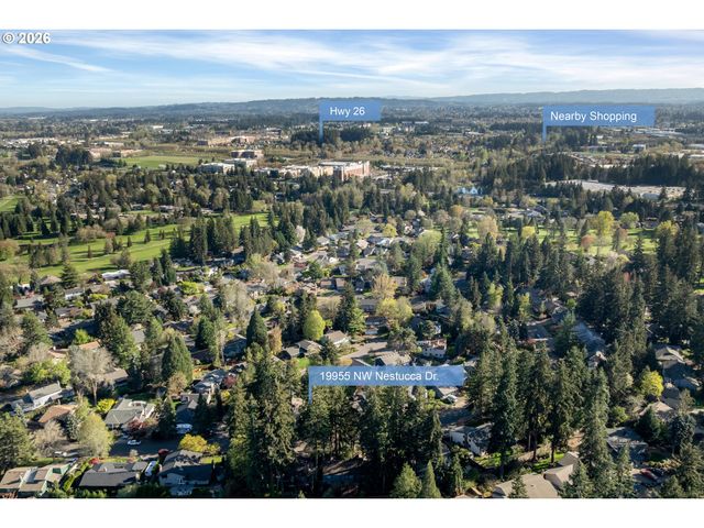 19955 Nw NESTUCCA Dr, Portland, OR 97229