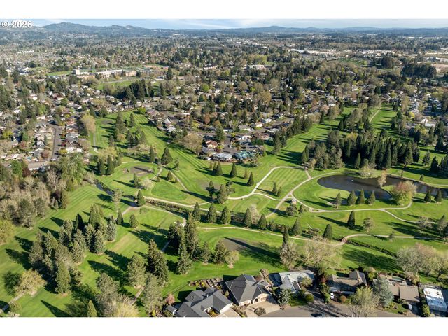 19955 Nw NESTUCCA Dr, Portland, OR 97229