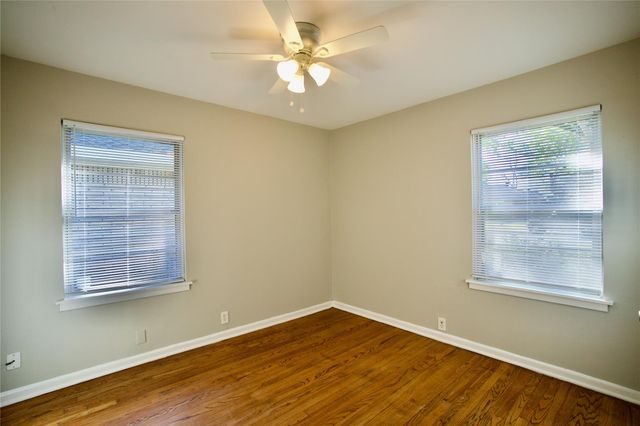 8733 Robindell Drive, Houston, TX 77074