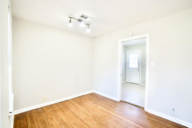 8733 Robindell Drive, Houston, TX 77074