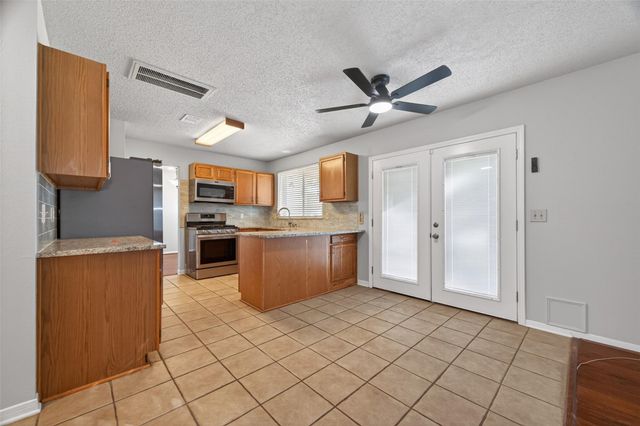 21215 Park Bluff Drive, Katy, TX 77450