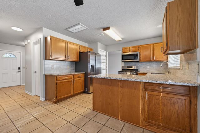 21215 Park Bluff Drive, Katy, TX 77450