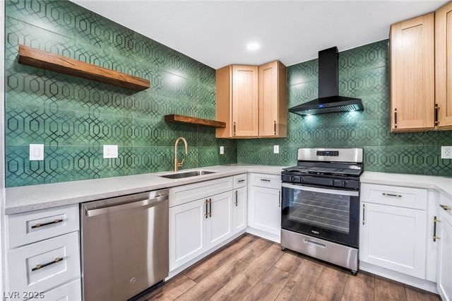 2201 East Piper Avenue, North Las Vegas, NV 89030