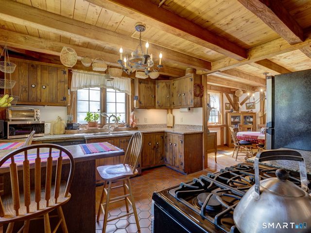 177 James Road, Ashford, CT 06278
