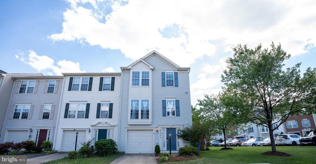 25193 DESTINATION SQ, Aldie, VA 20105