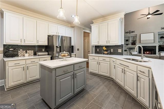 565 Stonebrook Farms Drive, Milton, GA 30004