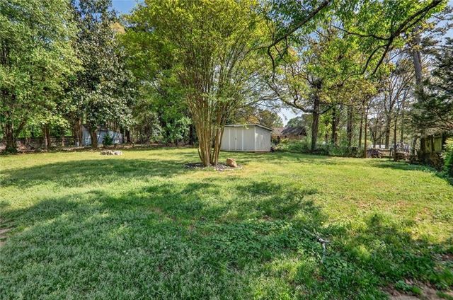 2407 Woodland Drive, Kennesaw, GA 30152