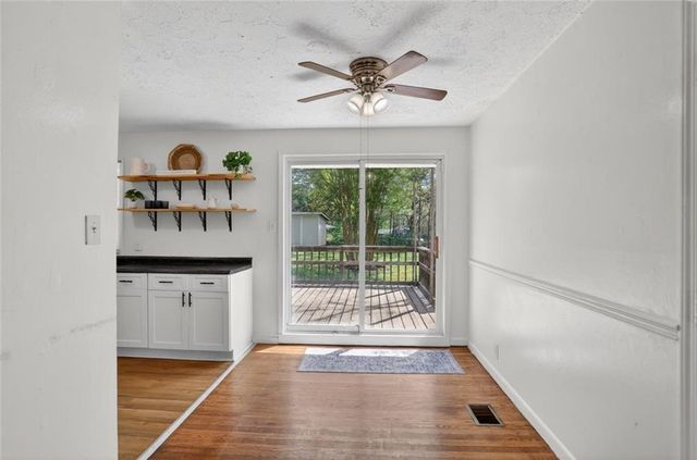 2407 Woodland Drive, Kennesaw, GA 30152