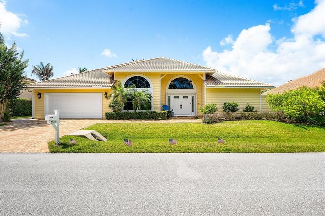 8926 SE North Passage Way, Jupiter, FL 33469