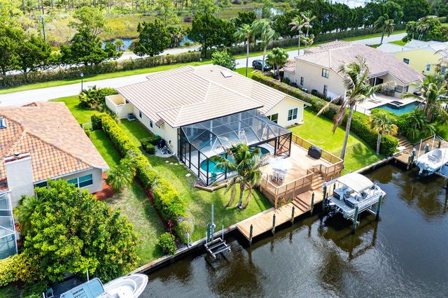 8926 SE North Passage Way, Jupiter, FL 33469