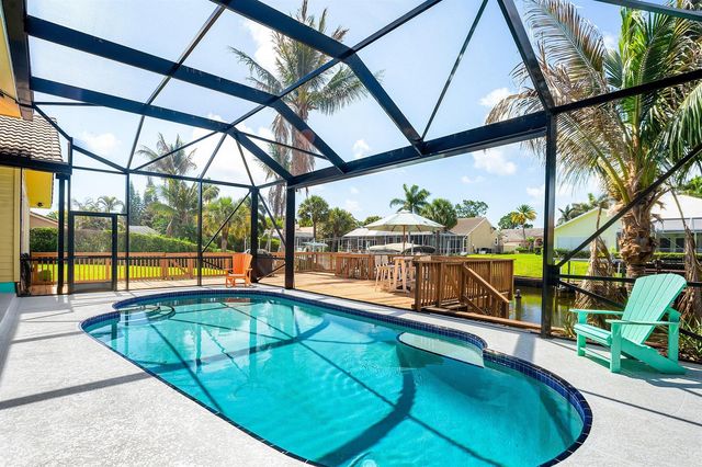 8926 SE North Passage Way, Jupiter, FL 33469