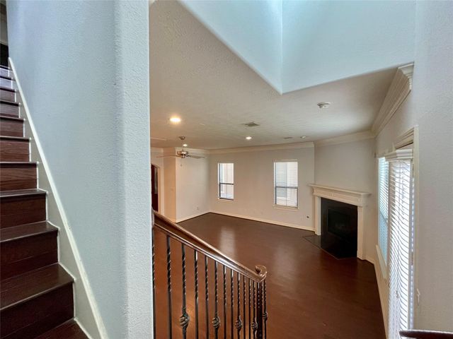 11643 Royal Oaks View, Houston, TX 77082