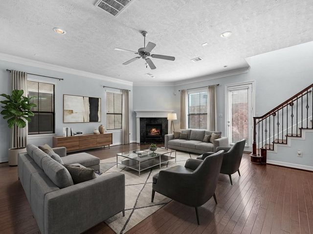 11643 Royal Oaks View, Houston, TX 77082