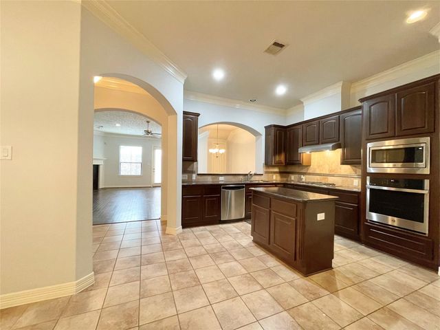 11643 Royal Oaks View, Houston, TX 77082
