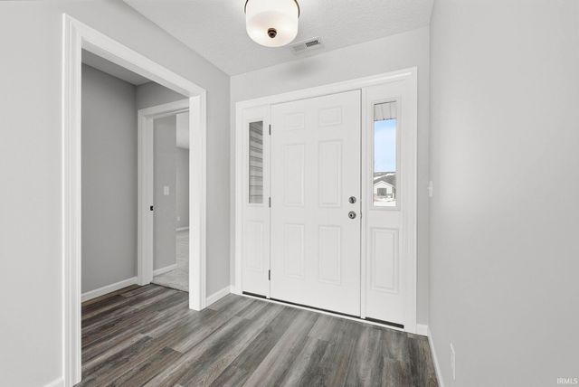 13927 Ascari Cove, Fort Wayne, IN 46818