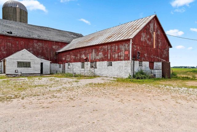 4499 SHIRLEY ROAD, Denmark, WI 54208