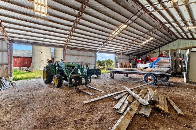4499 SHIRLEY ROAD, Denmark, WI 54208