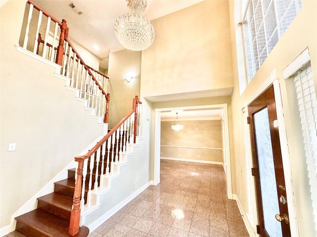 1916 Lake Winds Drive, Missouri City, TX 77459