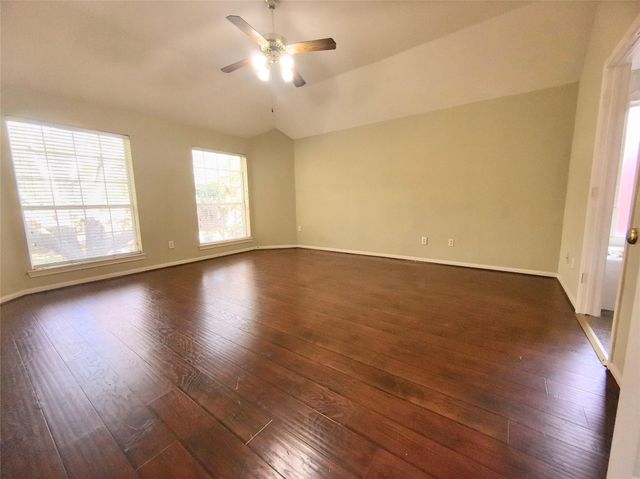 1916 Lake Winds Drive, Missouri City, TX 77459