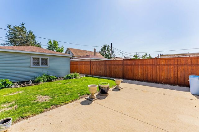 5511 W 31st Street, Cicero, IL 60804