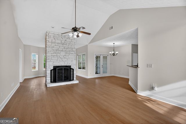 111 Revere Court, Lagrange, GA 30241