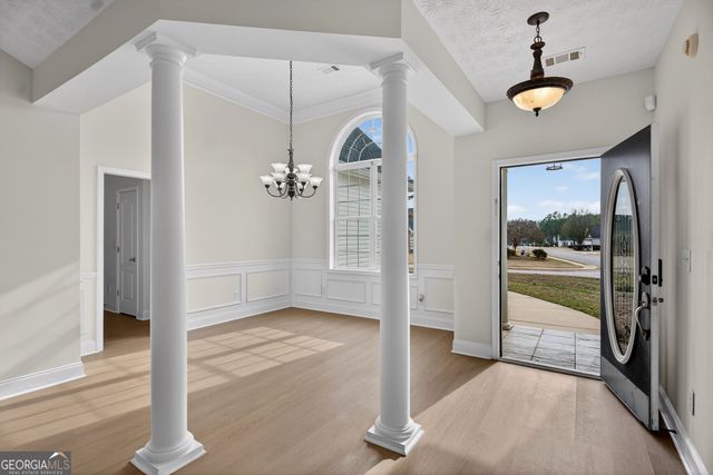 111 Revere Court, Lagrange, GA 30241