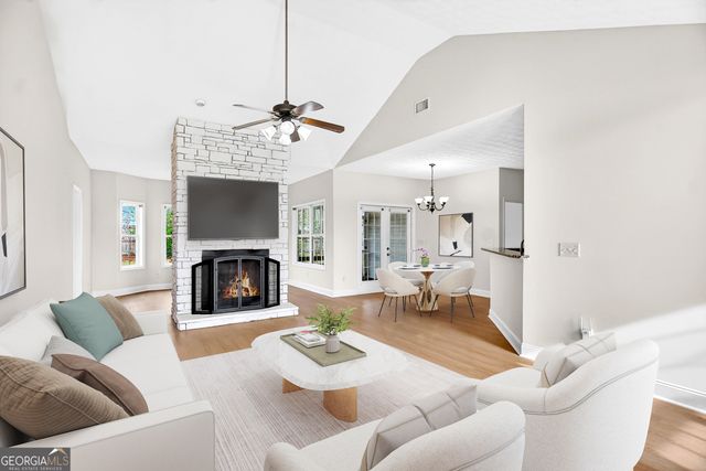 111 Revere Court, Lagrange, GA 30241