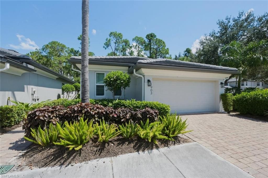 1903 Tarpon Bay DR N 134, NAPLES, FL 34119 — exterior
