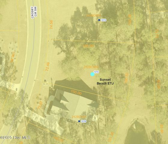 1015 Crosby Circle SW, Sunset Beach, NC 28468