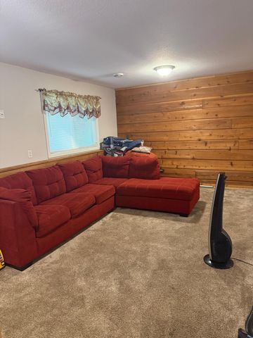 943 123rd Lane NW, Coon Rapids, MN 55448